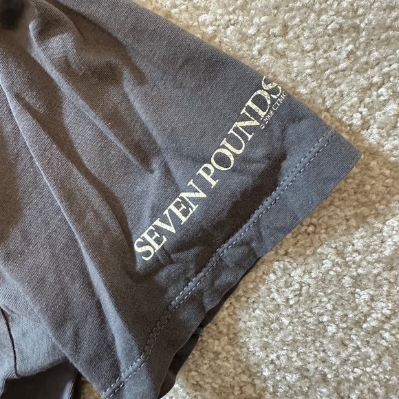 Seven Pounds Live life abundantly grey tshirt no tag 2008‎ size small tee - Picture 3 of 6